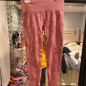 Gymshark camo leggings!!